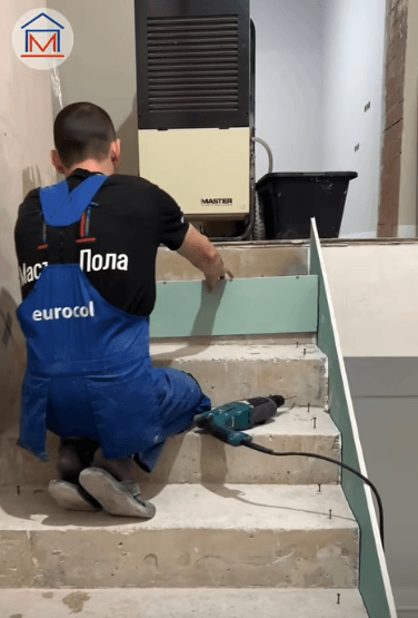 Обустраиваем лестницу  в Тюмени