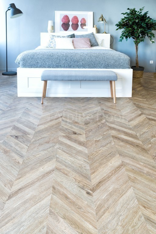 Alpine Floor LVT плитка ФРАНЦУЗСКАЯ ЕЛОЧКА ECO 3-25
