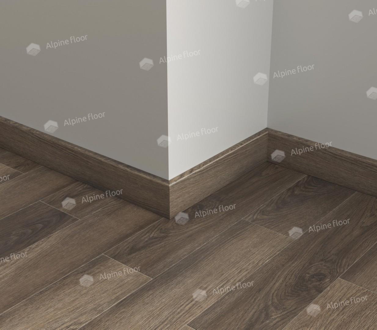 Alpine Floor Напольный плинтус Parquet Light Фанфир SK 13-16